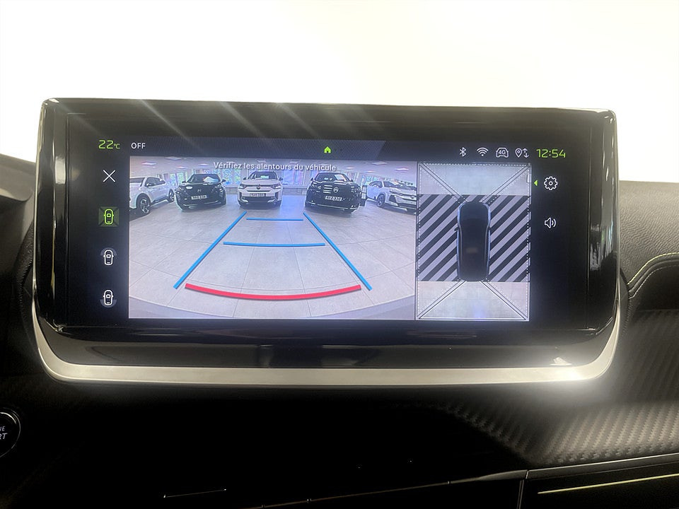 Bild på Peugeot 2008 GT 1.2 PT 130hk Aut B-KAMERA CARPLAY