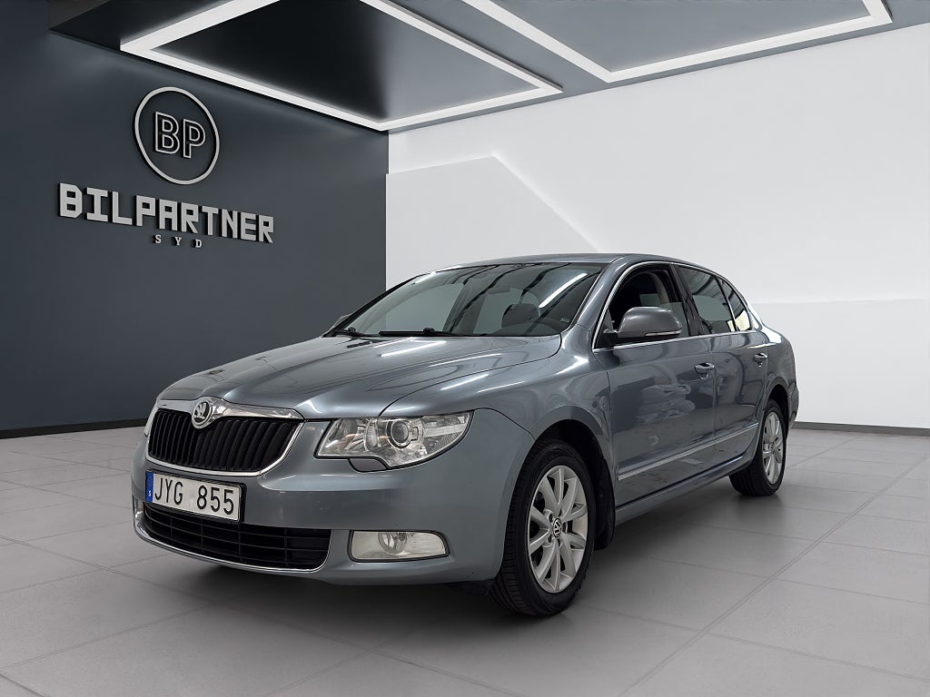 Skoda Superb 2.0 TDI Elegance/Dragkrok/Kamrem bytt/