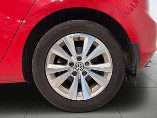 Volkswagen Golf 5-dörrar 1.4 TSI BMT MultiFuel Motorvärmare S/V-hjul – bild 14