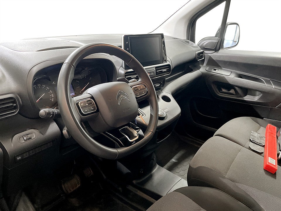 Bild på Citroën Berlingo Business Premium 1.5 BHDi 130hk Aut L1 B-KAMERA CARPLAY