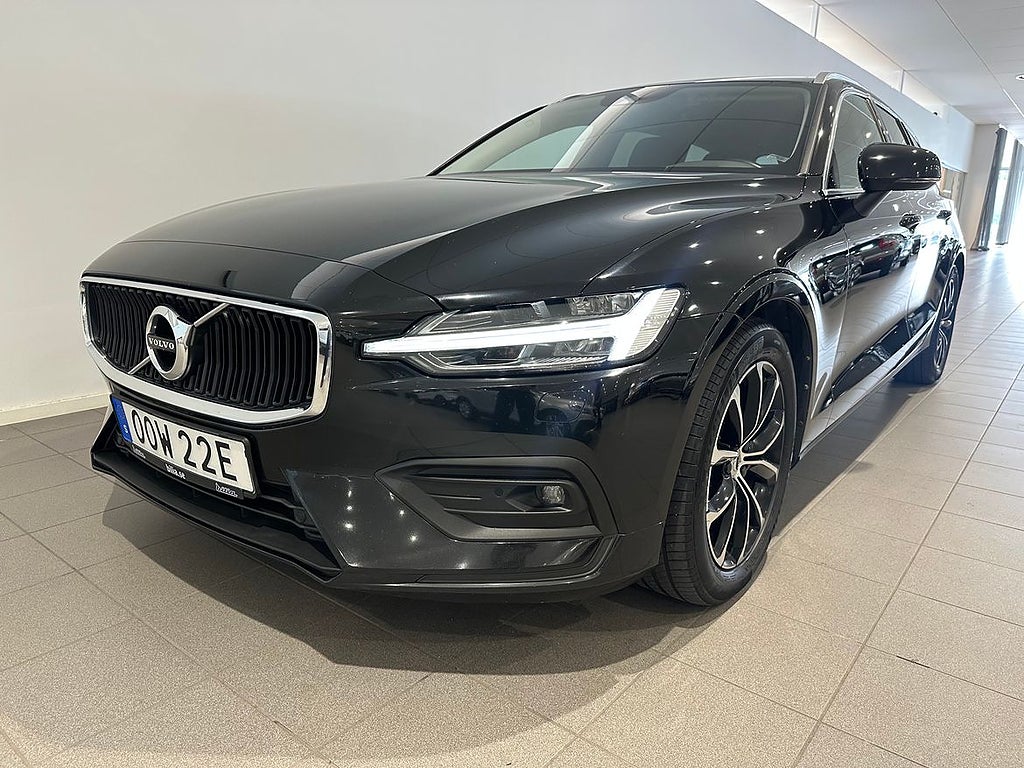Volvo V60 D3 AWD Momentum Advanced SE II / Dragkrok / Nav...