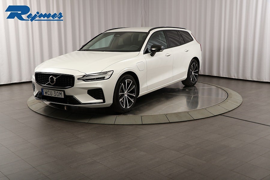 Volvo V60 T6 Plus Dark Nordic Edition