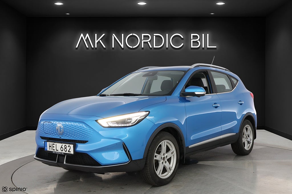 MG ZS EV Long Range 156hk Luxury Panorama 360 kam  / Moms