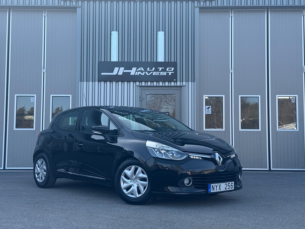 Renault Clio 0.9 TCe Euro 5 90hk Nav Bluetooth Keyless Motorvärmare