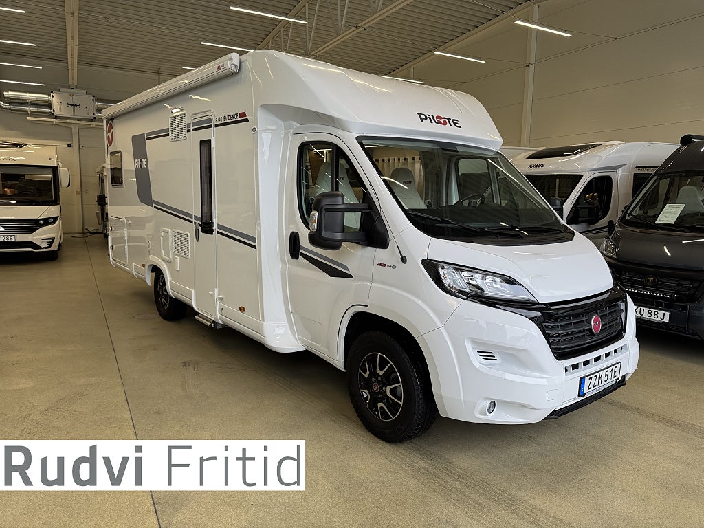 Pilote P 740 GJ Evidence *Automat*Solcell* 