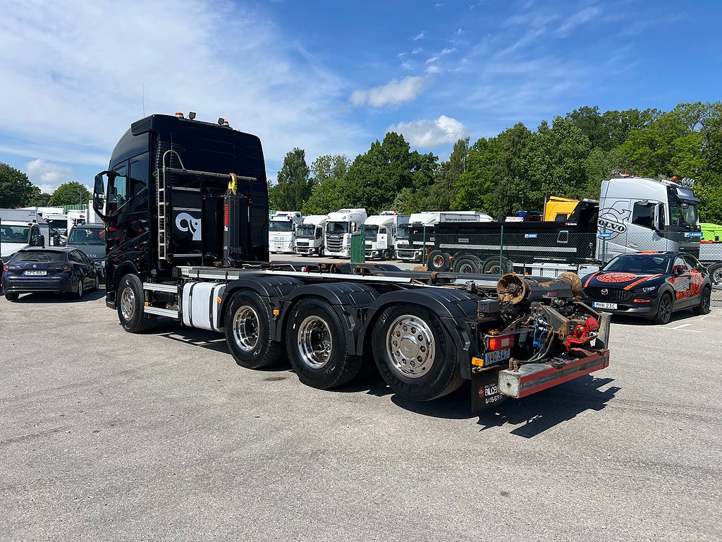 Volvo FH13 500 8x4*4 Tridem Lastväxlare Fullt Plogutrustad