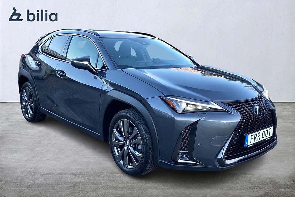 Lexus UX 250h 2,0 HEV F-Sport, Motorvärmare Inklusive Vinterh...