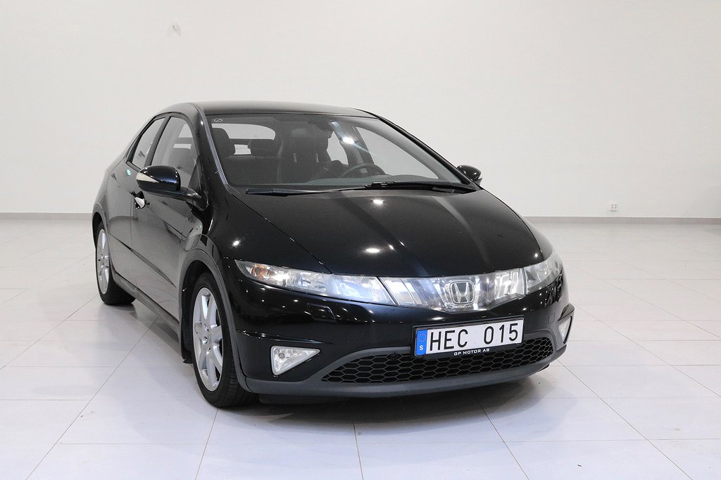 Honda Civic 5-dörrar 1.8 i-VTEC Sport 140hk