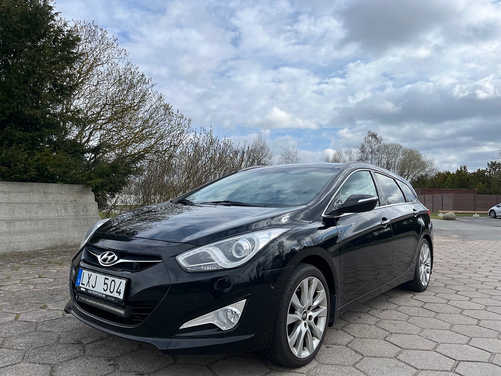 Hyundai i40 cw 2.0 GDI Business Kamkedja Panoramatak 