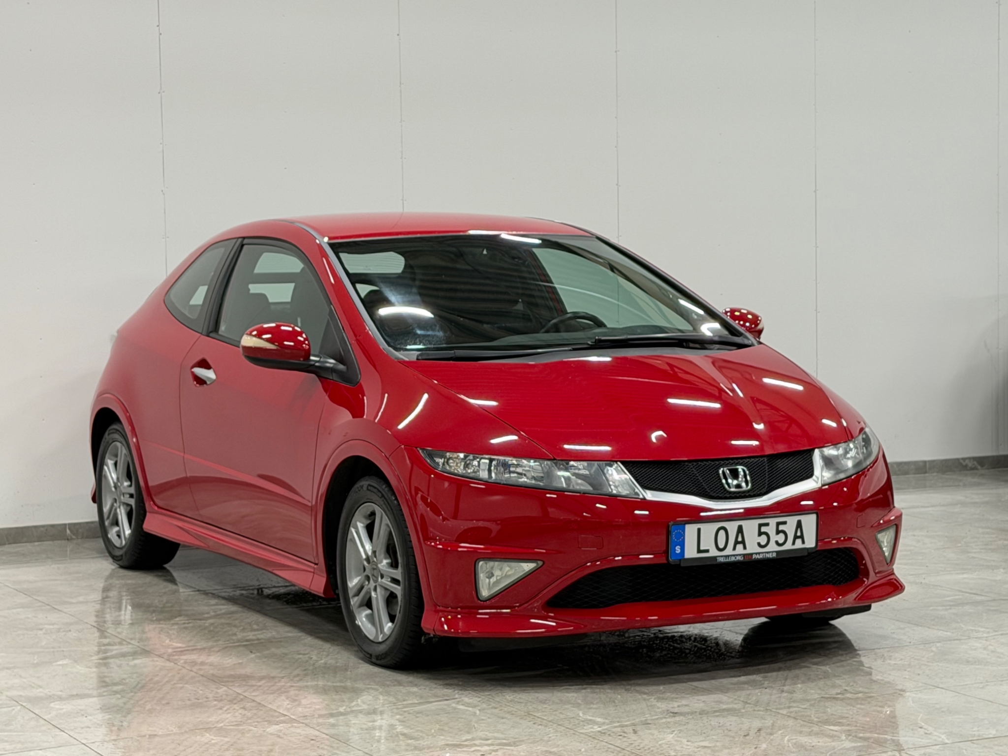 Honda Civic 3-dörrar 1.4 i-VTEC 2011, bild 2/10