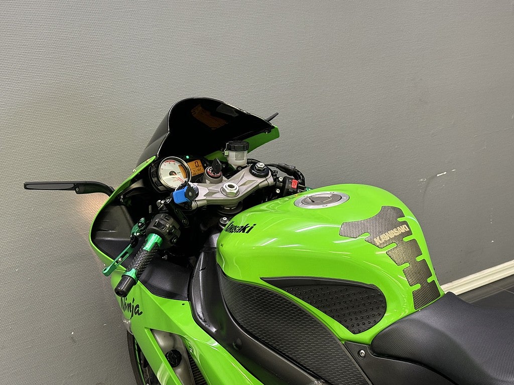 Kawasaki Ninja ZX-6R | Original kåpset | Besiktigad | Quadlock