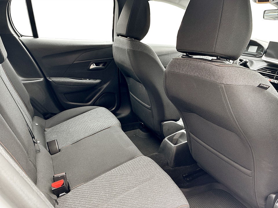 Bild på Peugeot 208 Style Hybrid 100hk Aut CARPLAY BACKSENSORER