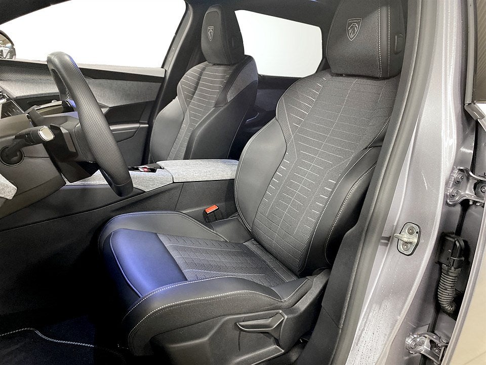 Bild på Peugeot 5008 GT Hybrid 145hk Aut - 7-SITS, EL-BAKLUCKA