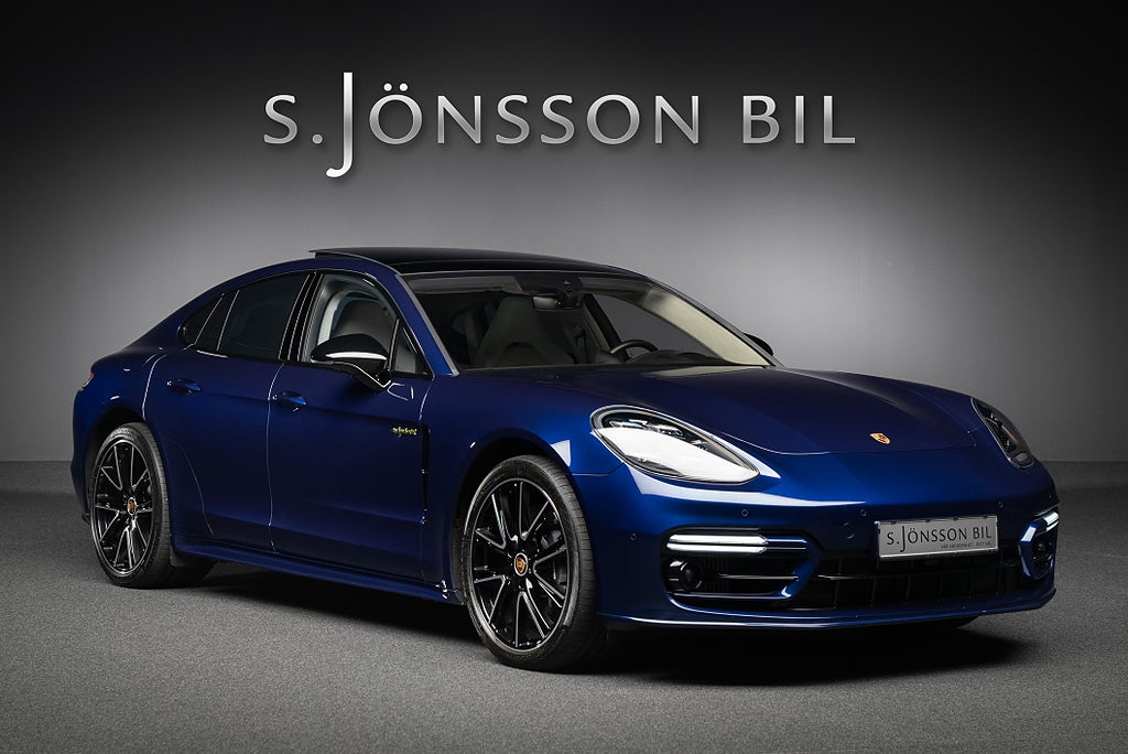 Porsche Panamera 4 E-hybrid / Head-Up / Panorama / 18 vägs