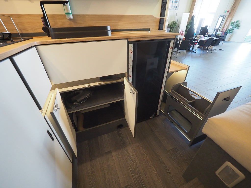 Weinsberg CaraLife 630 LQ # Van Life I Camper I Plåtis