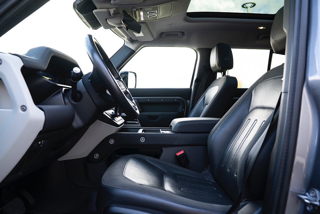 Land Rover Defender 2020 - miniatyr 13