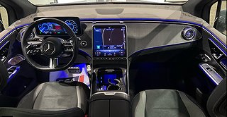 SUV Mercedes-Benz EQE 3 av 3