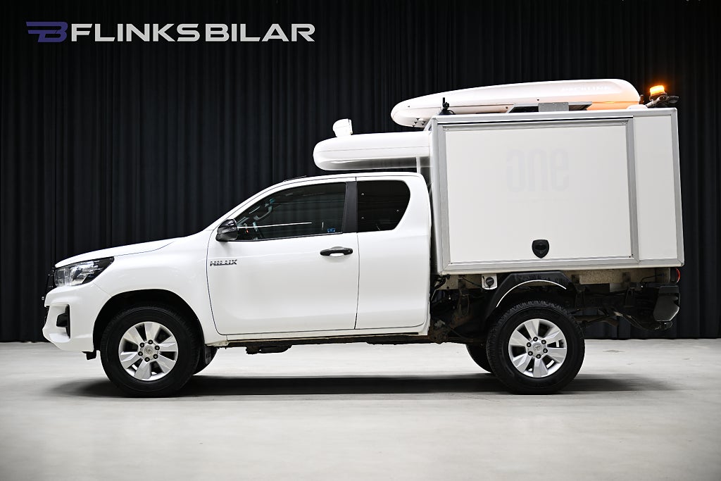 Toyota Hilux 2.4 AWD 150HK Servicebil|Inredning|Kåpa|Leasbar|SeUtr!