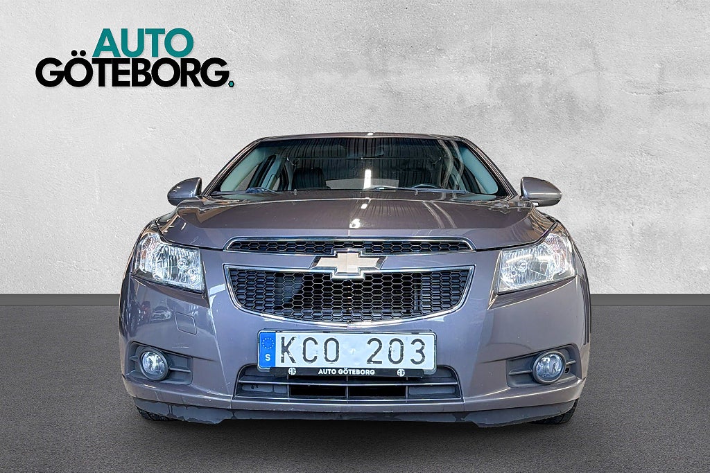 Chevrolet Cruze Halvkombi 1.6 Dragkrok Fullservad  AUX Nybesiktigad