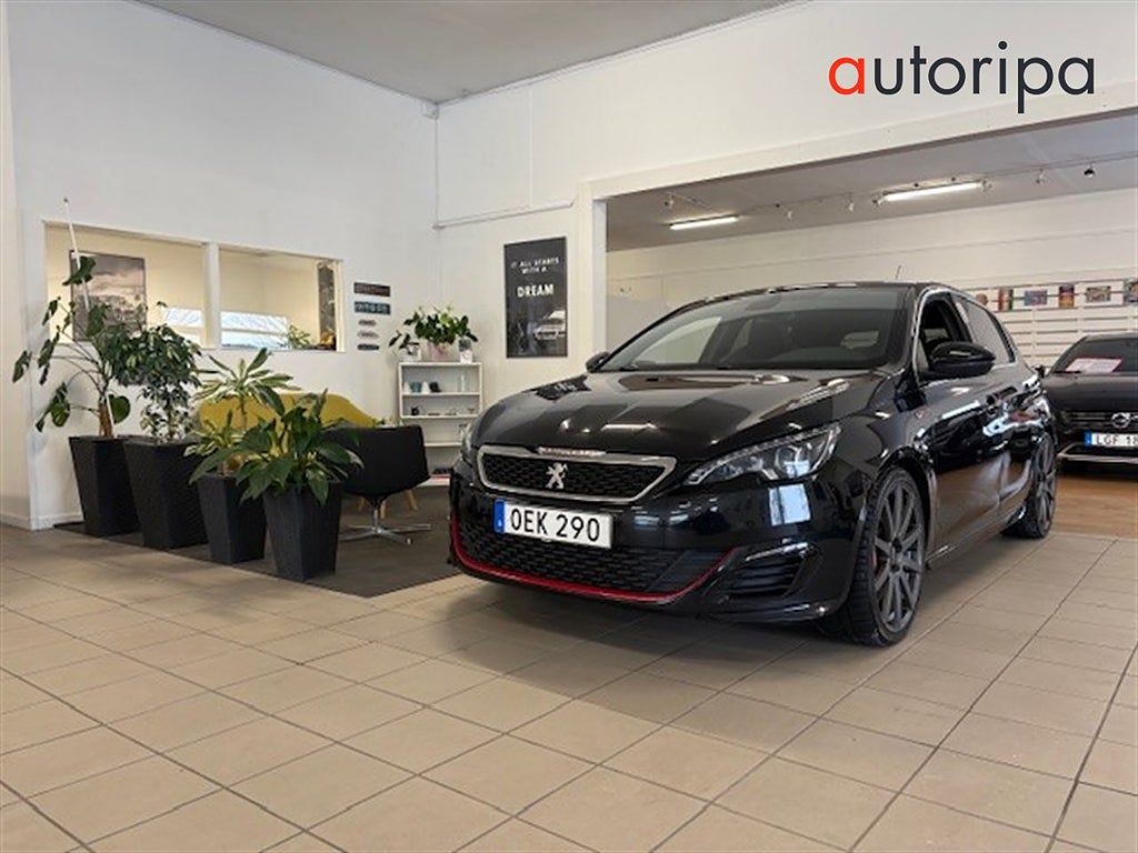 Peugeot 308 GTi  272 hk/ Panoramaglas