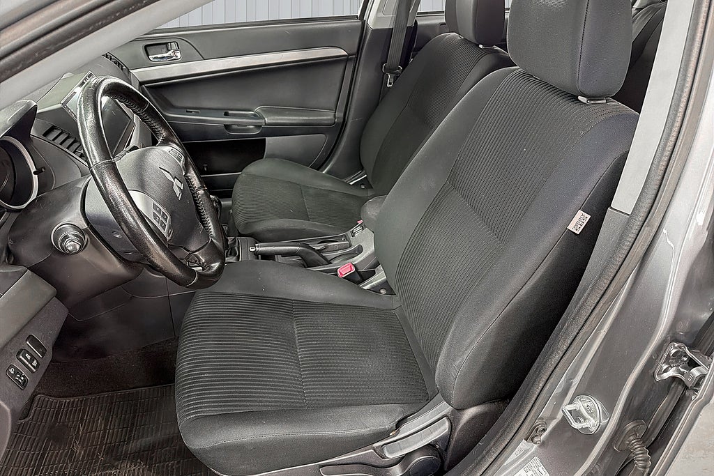 Mitsubishi Lancer 2014