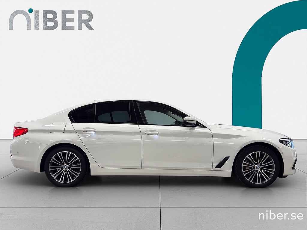 BMW 530e xDrive, Sportline, 2 brukare, Nyservad