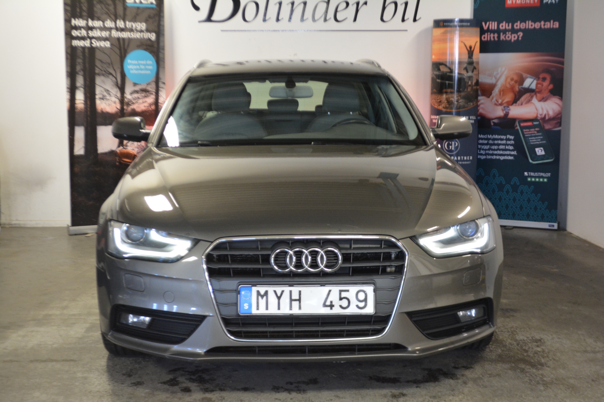 Audi A4 2013, bild 2/43