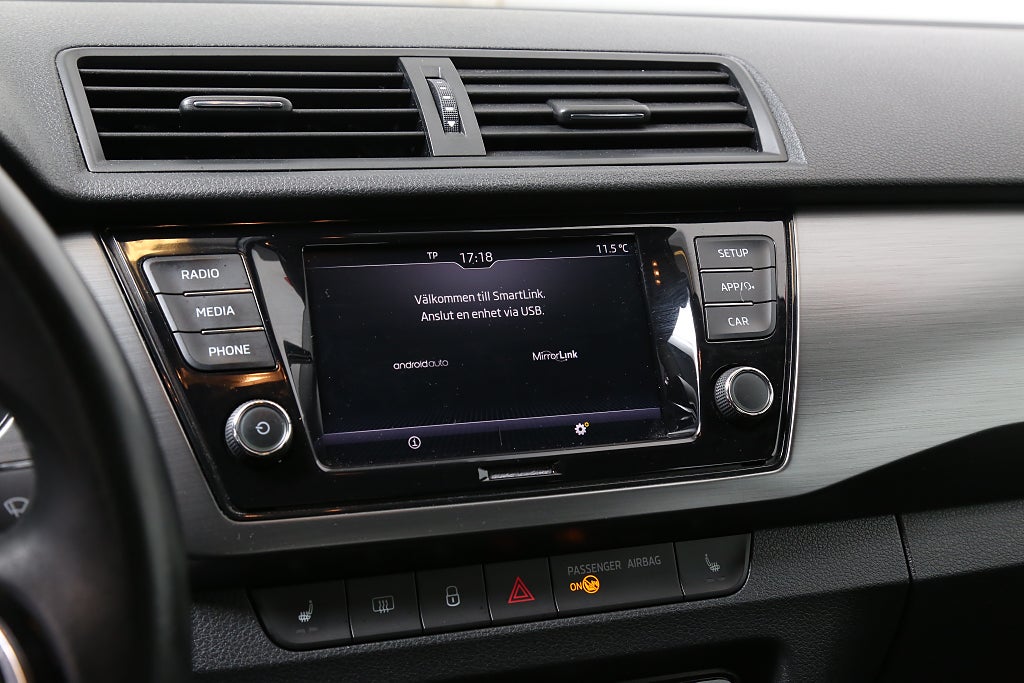 Skoda Fabia 1,0 TSI 95hk Style P-sensorer Kamera Komfortpaket 2020