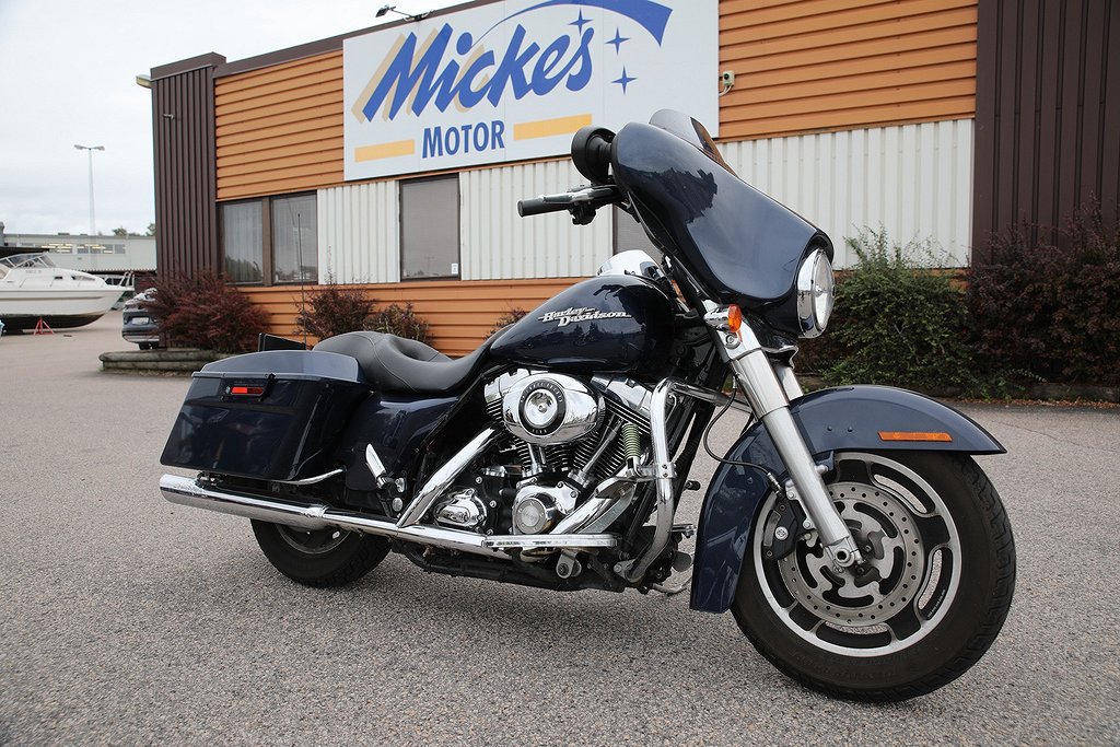 Harley-Davidson FLHX Street Glide  1.6 V-Twin