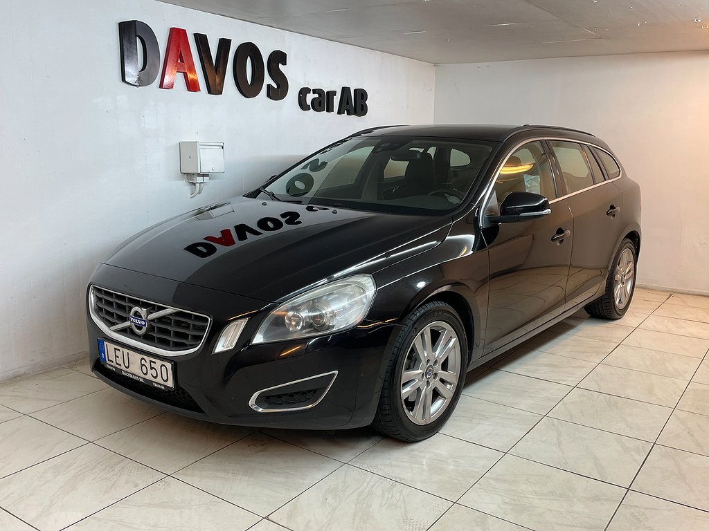 Volvo V60 D3 Geartronic Momentum 