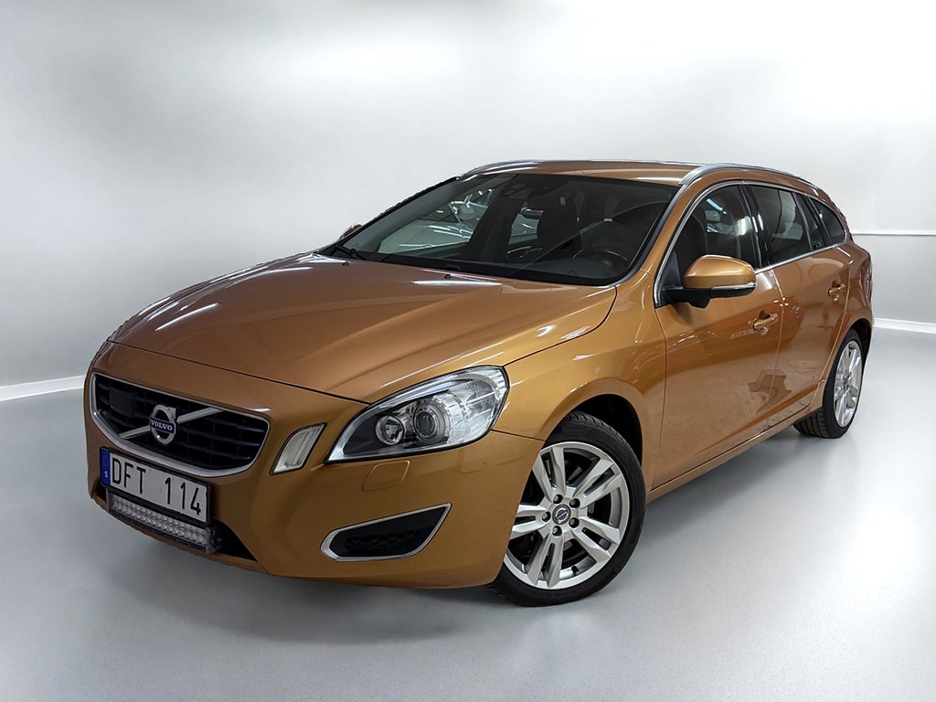 Volvo V60 D5 Geartronic 205hk /  Automat / Summum / Drag 