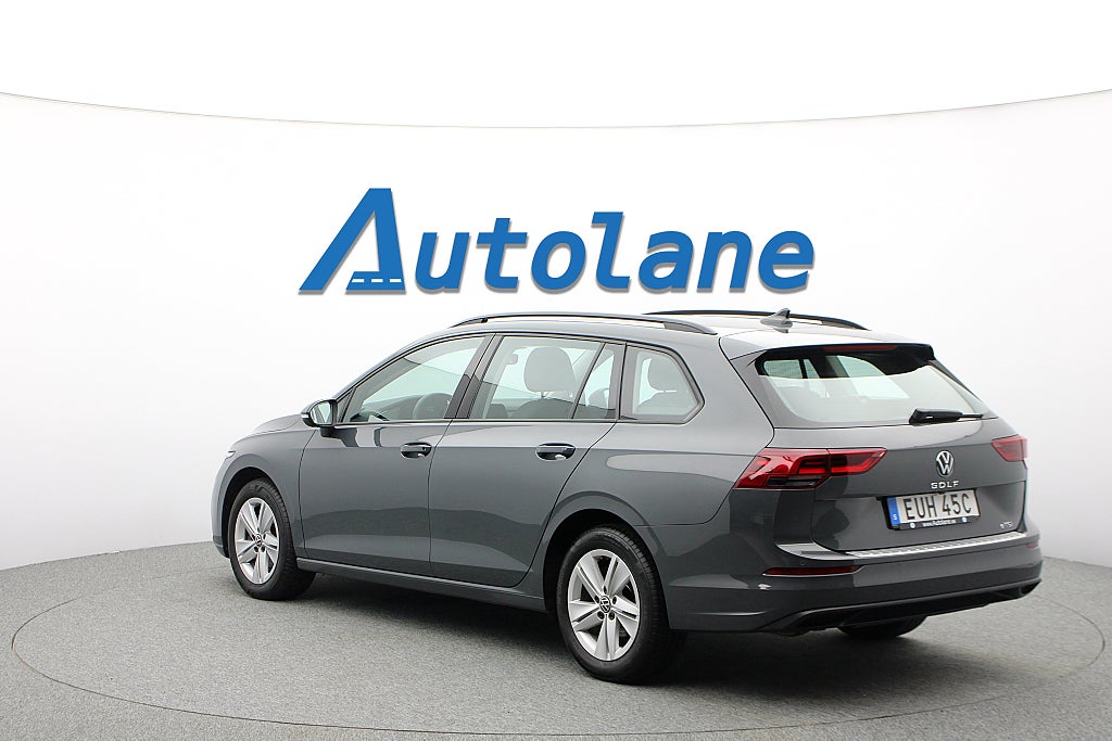 Volkswagen Golf Sportscombi 1.5 eTSI ACT Base, GPS, Massage, 131hk