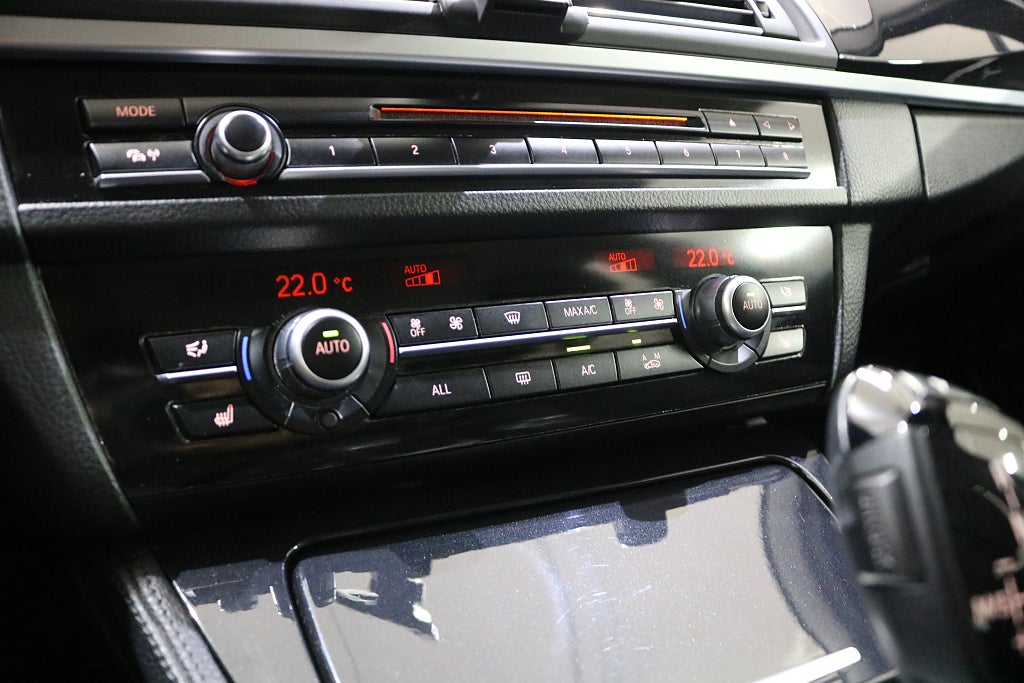 BMW 520d 2013 - miniatyr 11