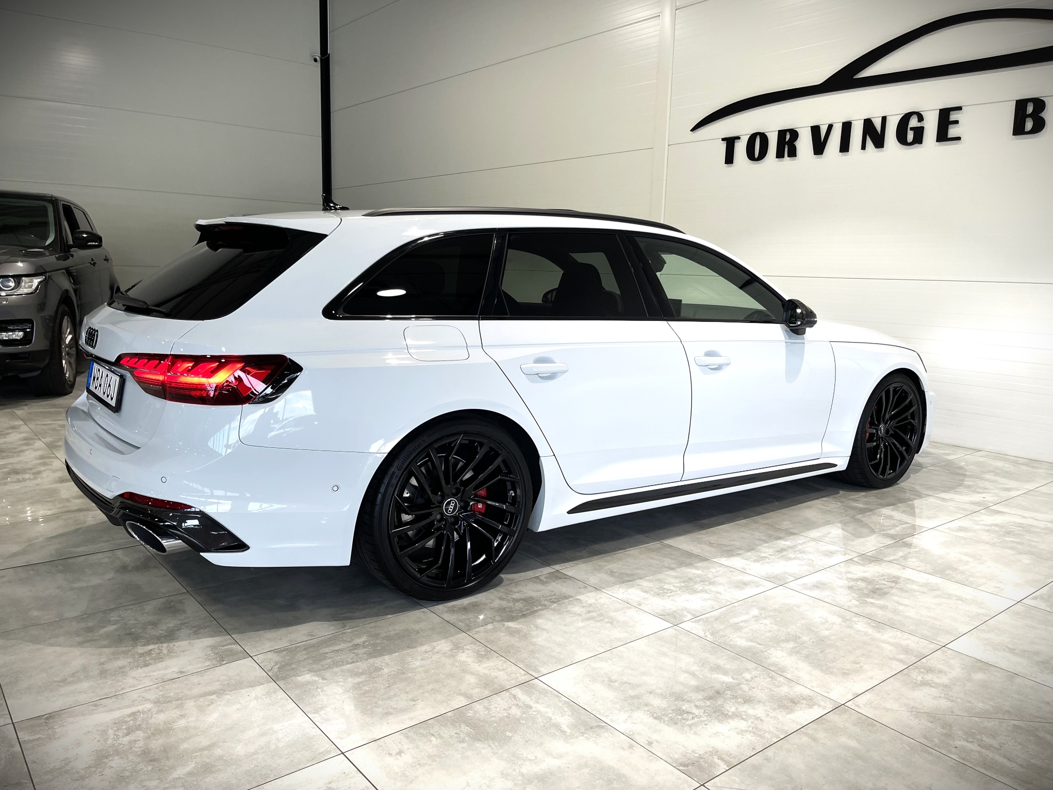 Audi RS4 2023, photo 6/10