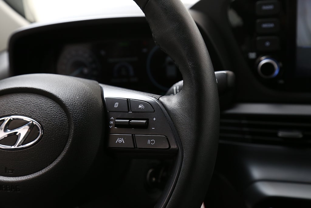 Hyundai i20 1,0 T-GDi 7DCT 100hk MHEV Essential CarPlay Kamera 2023