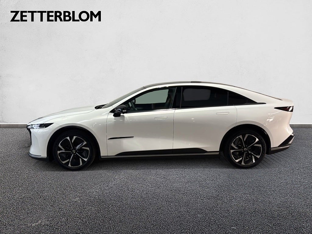 Halvkombi Mazda 6 2 av 13