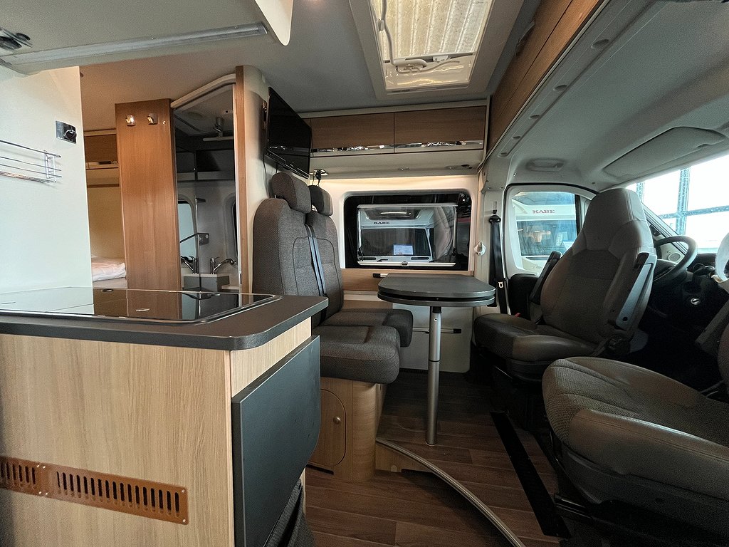 Adria Twin 600 / ALDE / Automat 150hk / Solcell / B-körkort - Adria