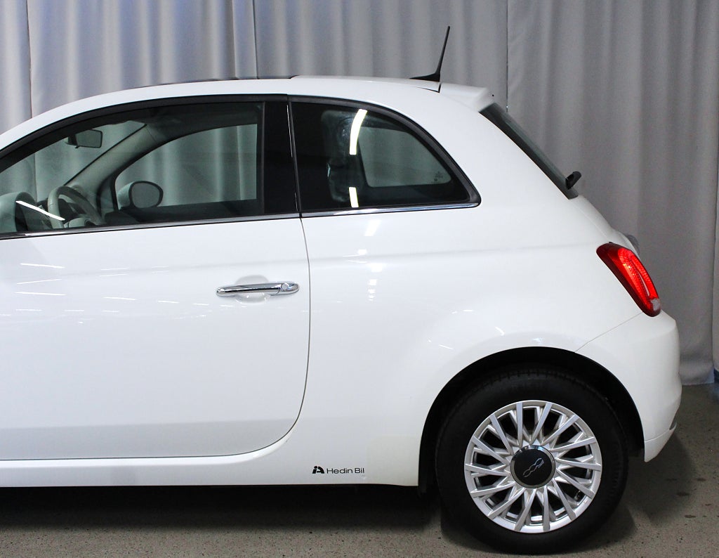 Fiat 500 1.2 69hk Lounge, Panorama, S&V-hjul, Lågmil