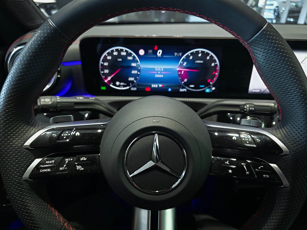 Mercedes-Benz CLA 200 AMG Coupe Premium Glastak - bild 11