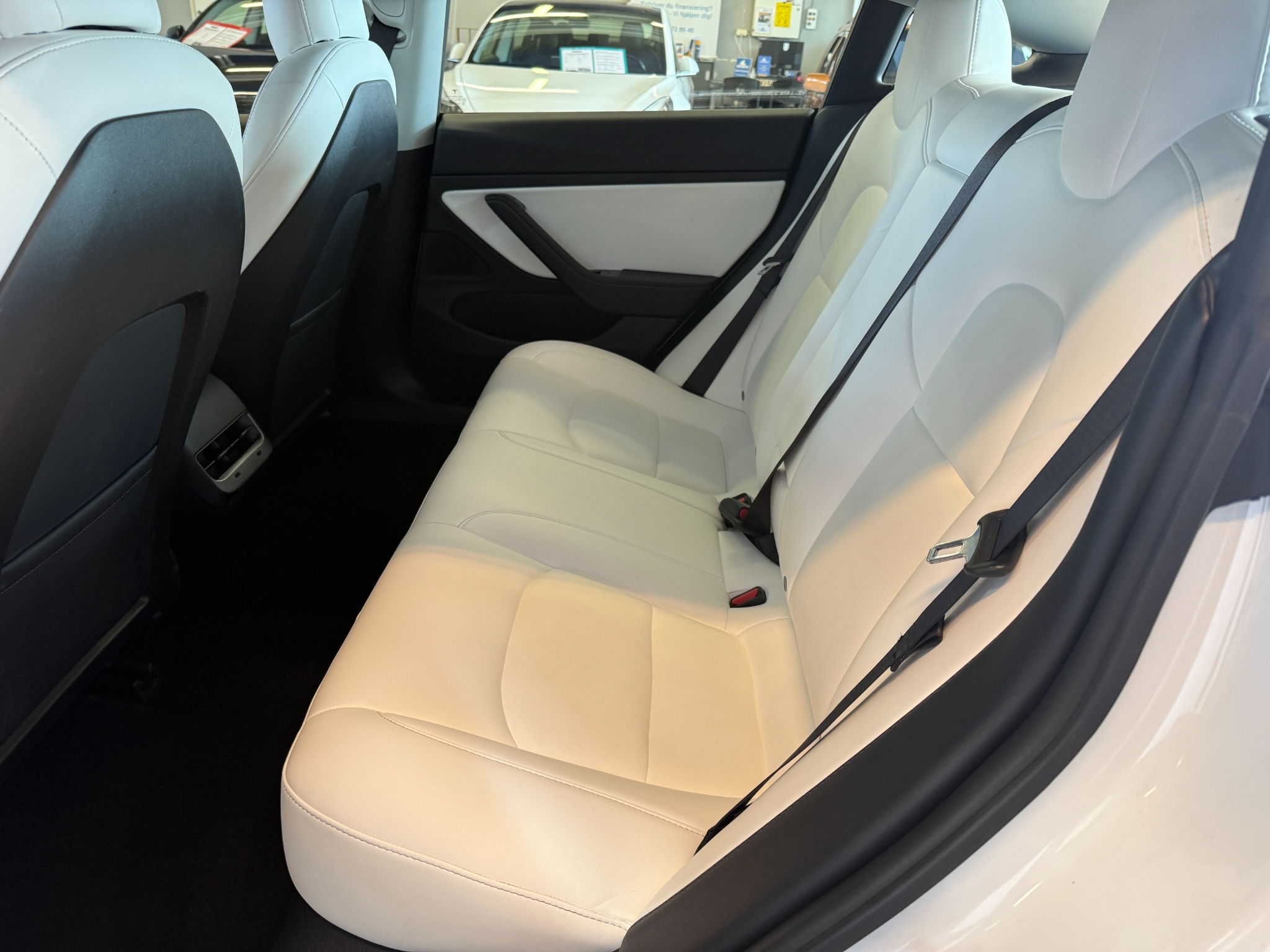 Tesla Model 3 Long Range AWD 490hk 2020, photo 7/48