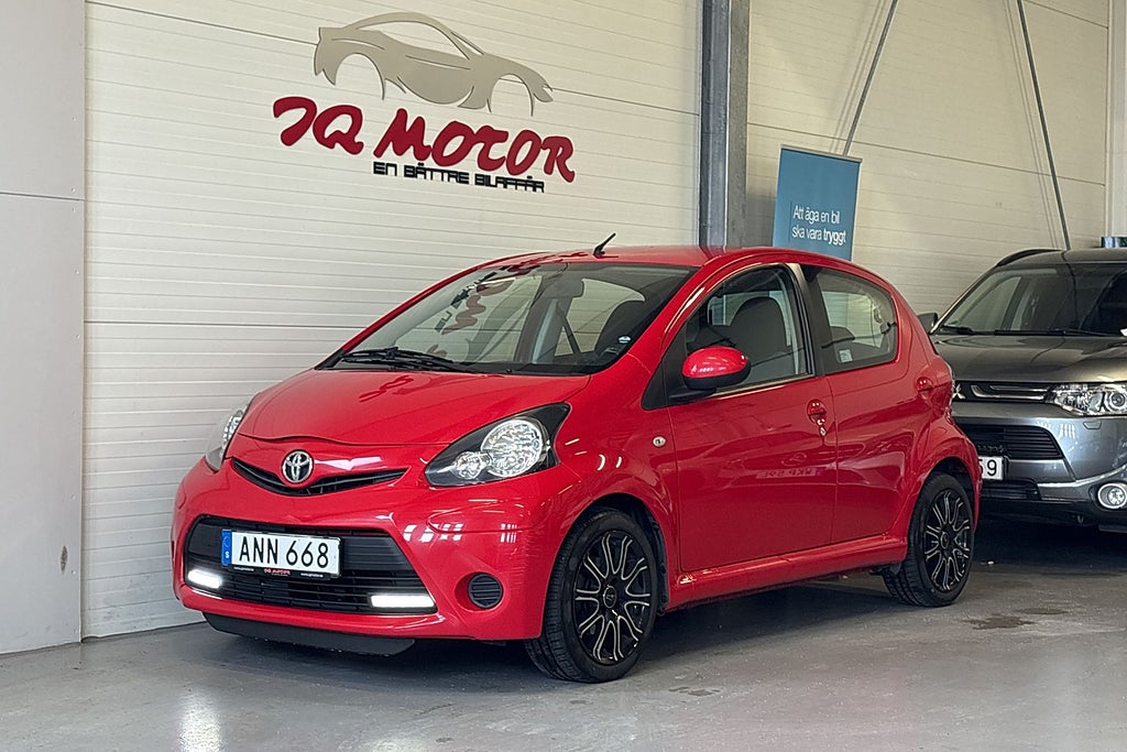 Toyota Aygo 5-dörrar 1.0 VVT-i Euro 5 /Nyservad/