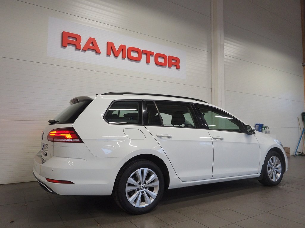 Volkswagen Golf Sportscombi 1.0 TSI 110hk | P-Sensorer 2019