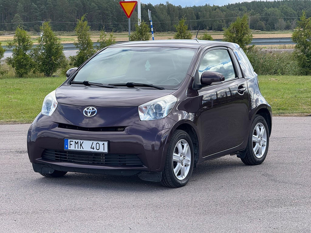 Toyota iQ 1.0 VVT-i Super CVT?i 4sits/Automat