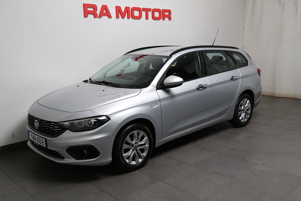 Fiat Tipo 1,6 110hk Lounge Kombi Automat 2018