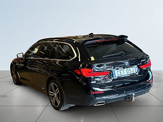 BMW 530i xDrive Touring Steptronic SoV-däck/Drag/Kamera/D-värm – bild 5