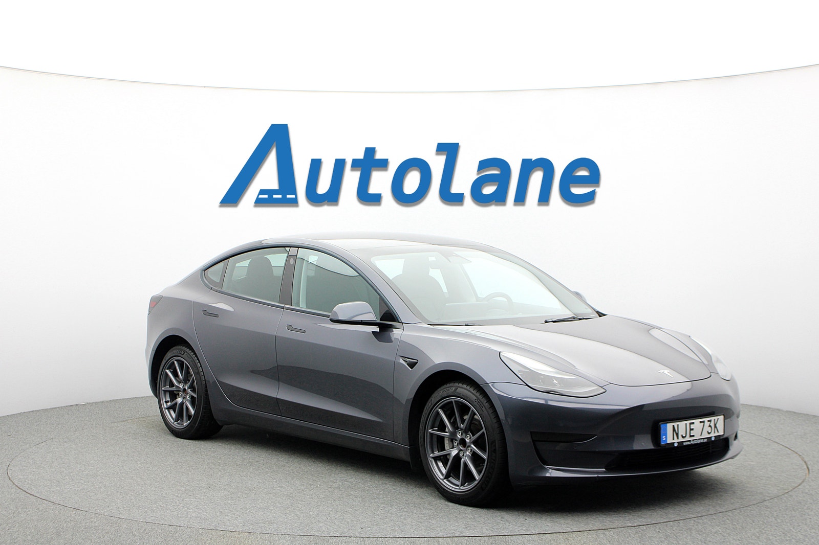 Tesla Model 3 Standard Range, 283ps, 2022