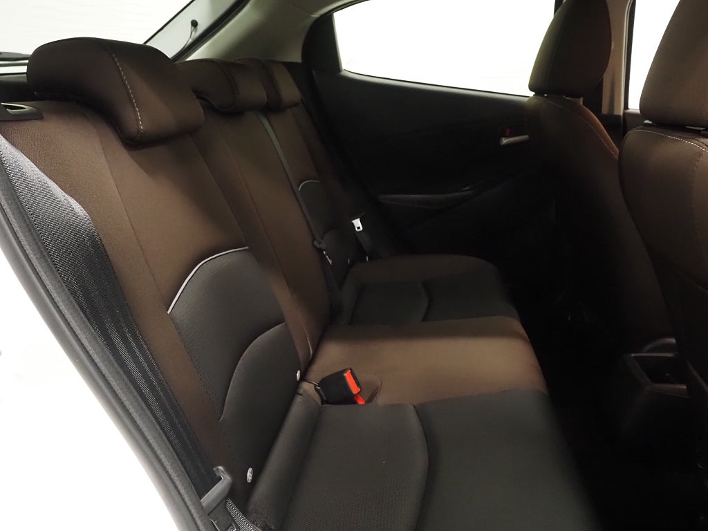 Mazda 2 1.5 SKYACTIV-G 90hk Core Motorvärmare Farthållare 2020