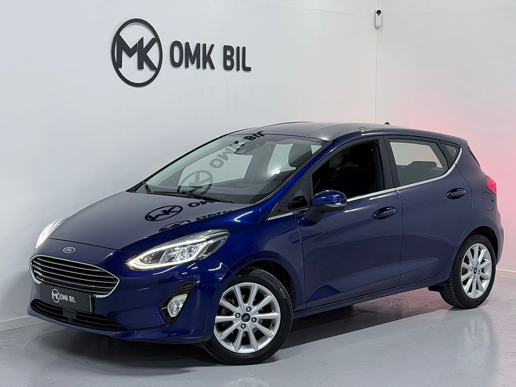 Ford Fiesta 5-dörrar  Titanium Euro 6/Regelbundet hoss Ford 