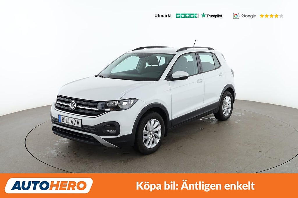 Volkswagen T-CROSS 1.0 TSI / Dragkrok, CarPlay