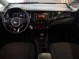 Minibuss Kia Carens 14 av 21